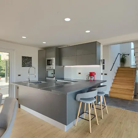 Σπίτι διακοπών Radosi