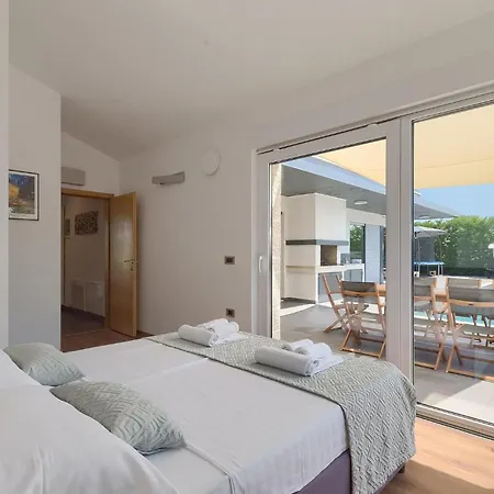 Holiday home Radosi *