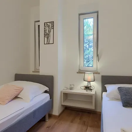 Radosi بيت للعطل *