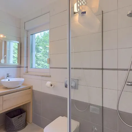 بيت للعطل Radosi *