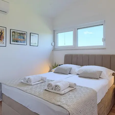 Radosi Holiday home *