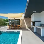Radosi